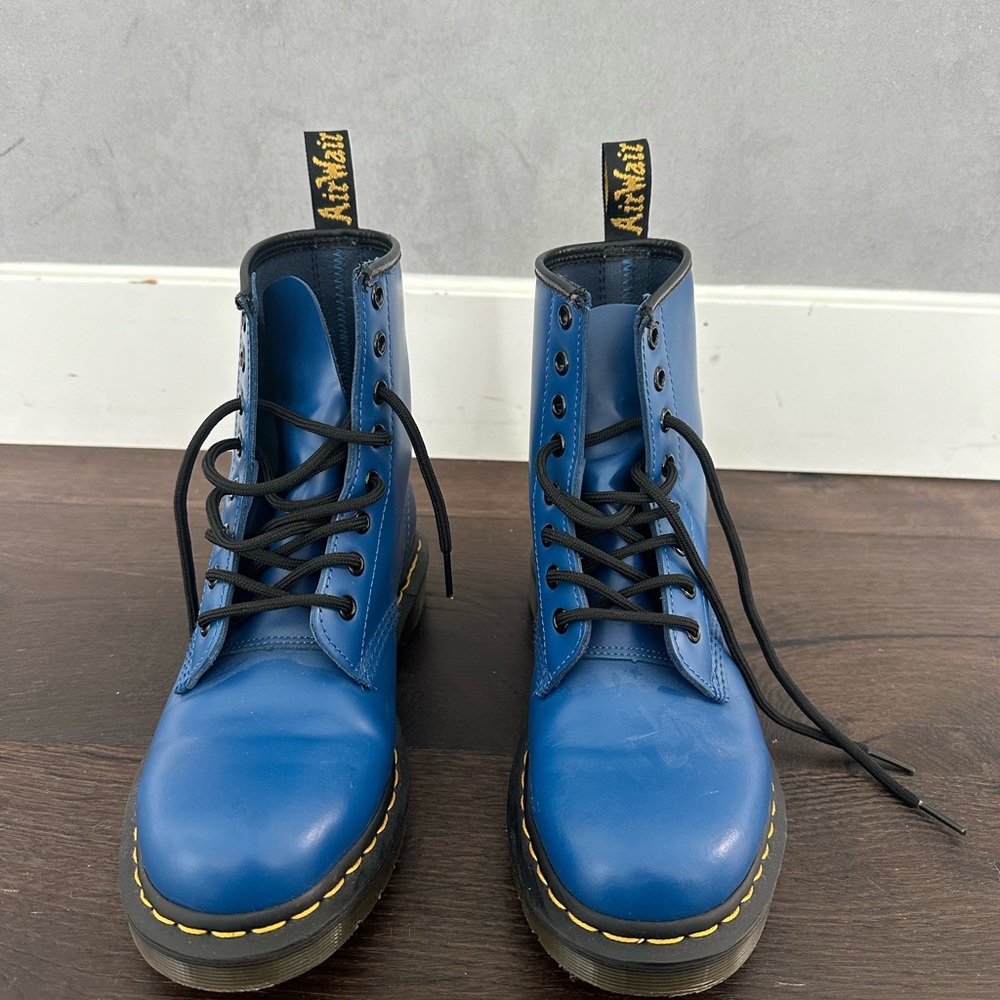 Dr Martens Airwalk lace up boots